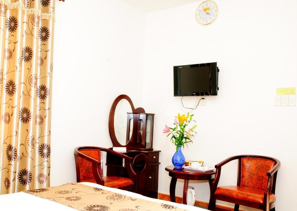 Hotel Minh Quan Bao Loc Pokoj fotografie