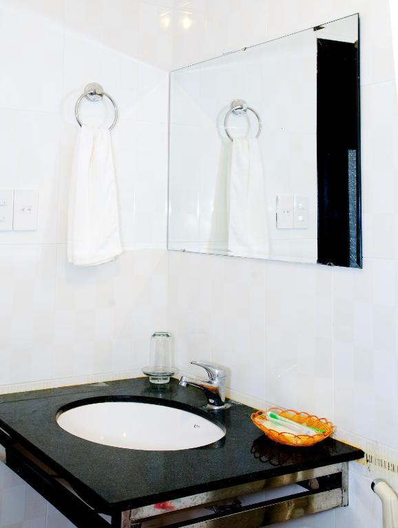 Hotel Minh Quan Bao Loc Pokoj fotografie